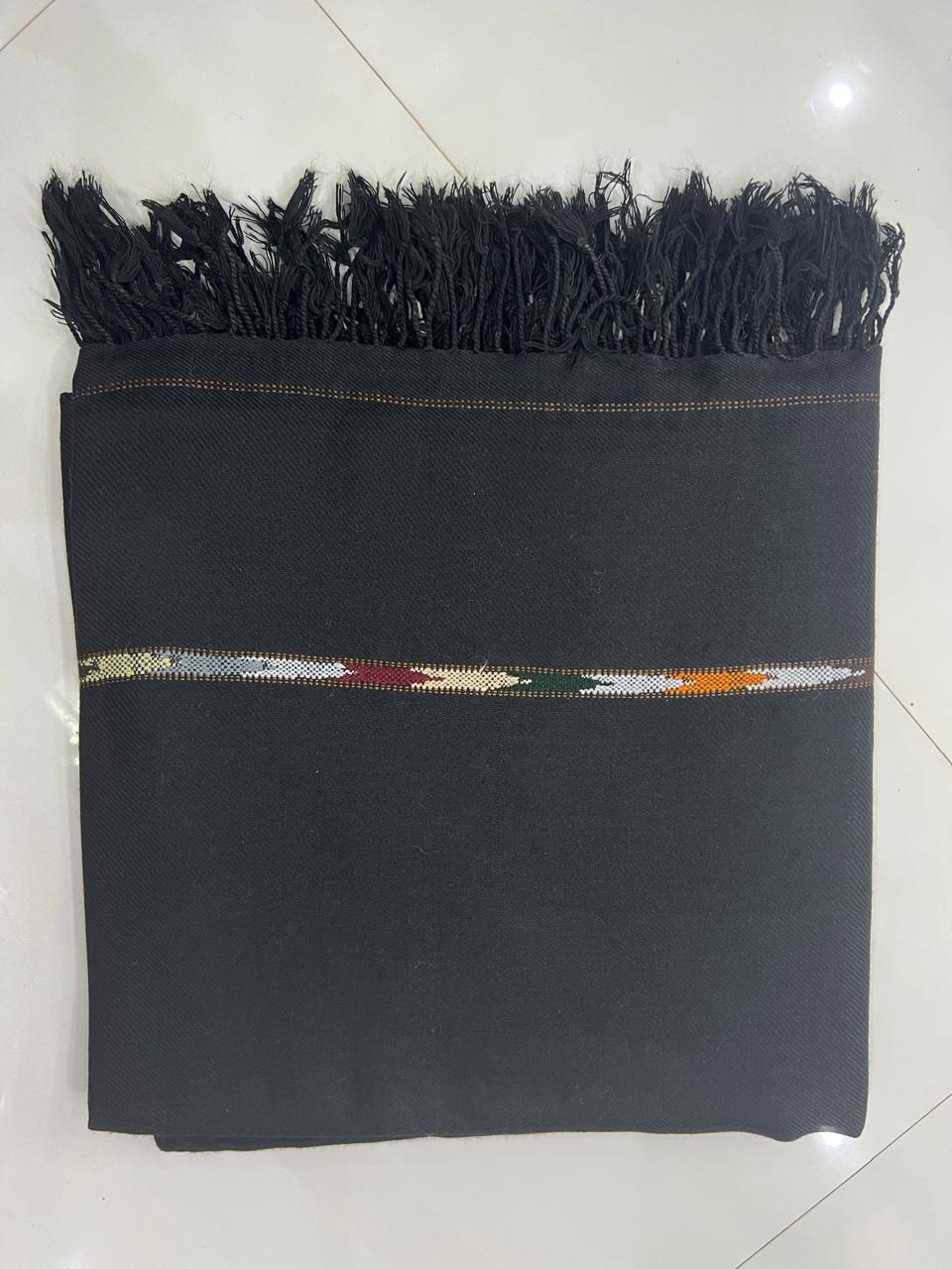 Touch wool shawl