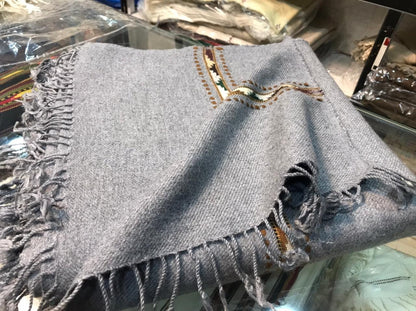 Original lambs wool Shawl